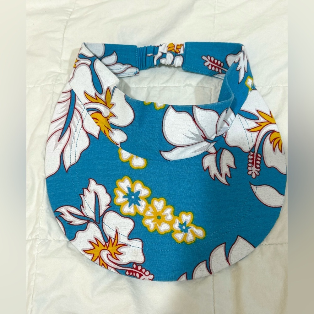Island Planet Floral Blue Women's Visor